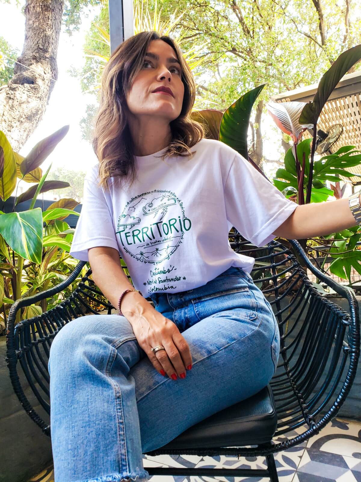 Camiseta Unisex - Territorio - IXORA Inclusivas y Autónomas - Imagen 6